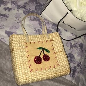 Hand bag